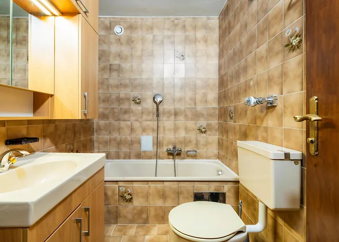 Alpine Escape With Kitzsteinhorn View Apartamento *