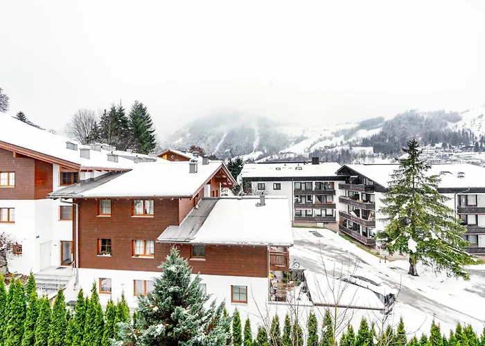 Alpine Escape With Kitzsteinhorn View Apartamento *